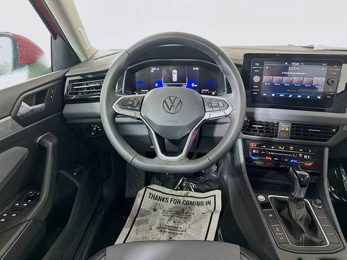 New 2026 Volkswagen Jetta SE image 21