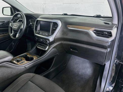 Used 2023 GMC Acadia SLE w/ Driver Convenience Package FWD image 29
