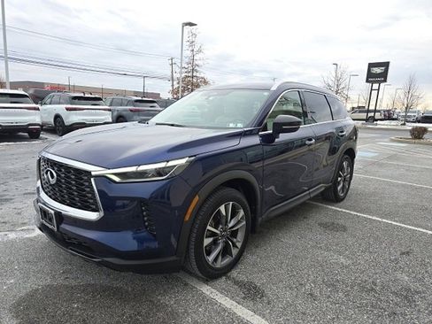 Certified 2023 INFINITI QX60 Luxe w/ Cargo Package image 3