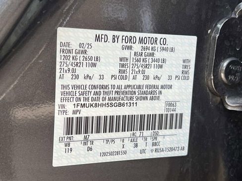 Used 2025 Ford Explorer Platinum w/ LUX Leather Package image 30