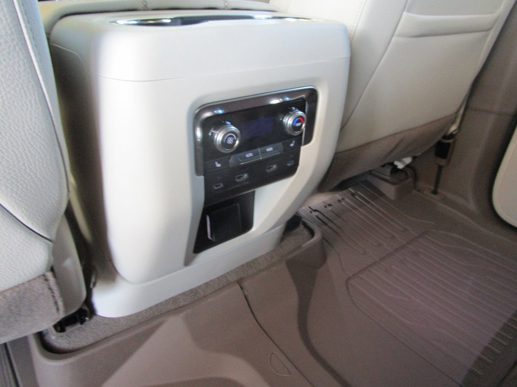 New 2026 GMC Yukon Denali w/ Advanced Technology Package RWD image 19