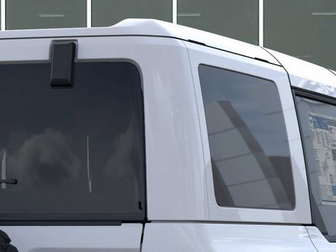 New 2025 Ford Bronco Badlands image 25