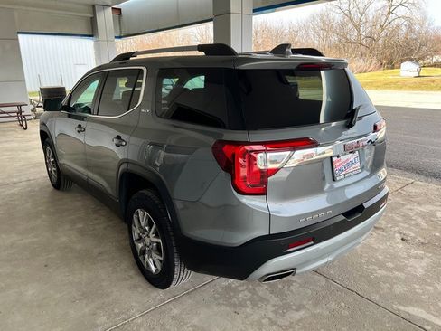 Used 2022 GMC Acadia SLT w/ LPO, Roadside Safety Package AWD/4WD image 10