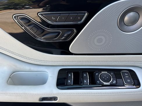 New 2025 Lincoln Aviator Black Label image 9