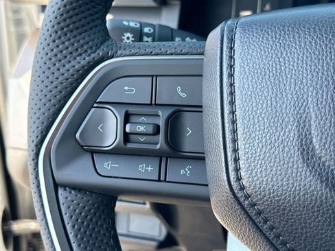 New 2025 Toyota Tacoma SR5 image 28