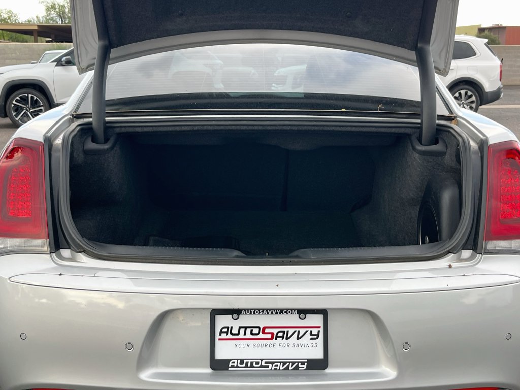 Used 2023 Chrysler 300 S RWD image 28