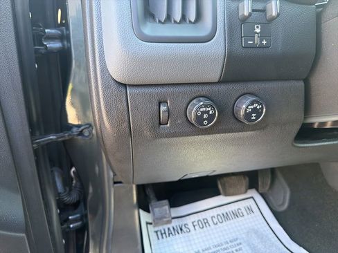 Used 2018 Chevrolet Colorado Z71 image 23