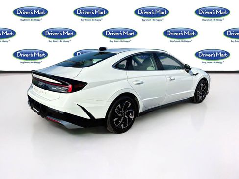 Used 2025 Hyundai Sonata SEL FWD image 7