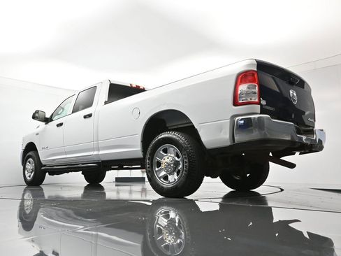 Used 2021 RAM 2500 Tradesman w/ Chrome Appearance Group image 41