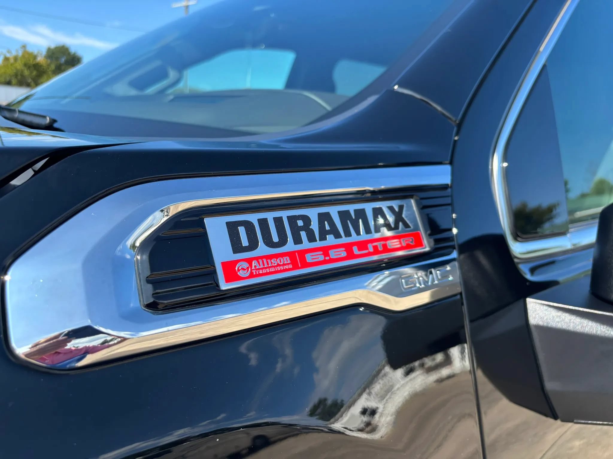 Used 2021 GMC Sierra 2500 Denali w/ Denali Ultimate Package AWD/4WD image 11