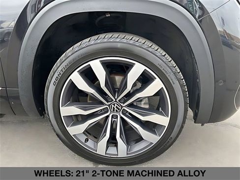 Used 2022 Volkswagen Atlas SEL Premium image 10