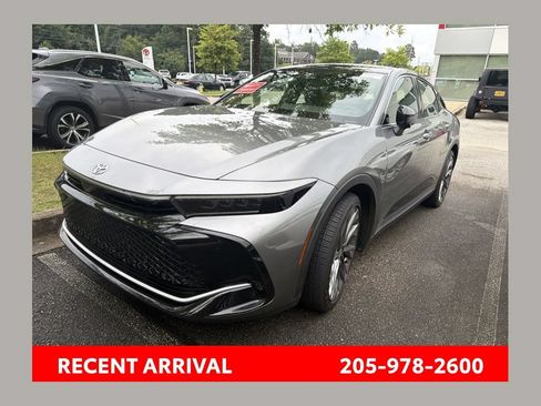 Used 2026 Toyota Crown w/ Advanced Technology Package AWD/4WD image 1