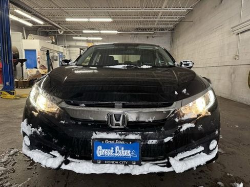 Used 2018 Honda Civic EX-T image 7
