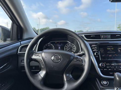Used 2020 Nissan Murano S w/ Technology Package AWD/4WD image 16