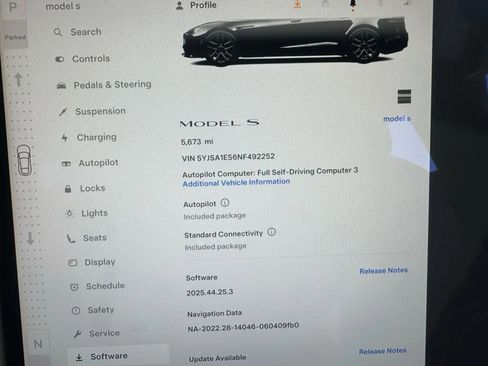 Used 2022 Tesla Model S image 14