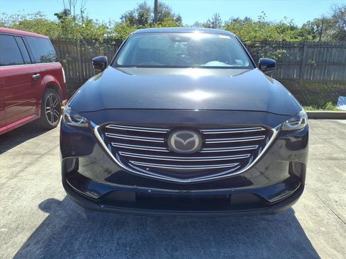 Used 2018 MAZDA CX-9 Touring w/ Touring Premium Package image 2