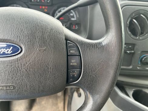 Used 2019 Ford E-350 and Econoline 350 Super Duty w/ Power Windows & Locks Group image 18