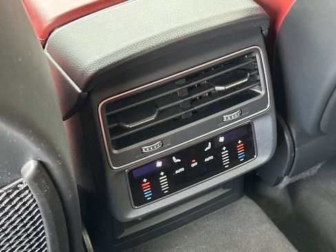 Used 2021 Audi SQ8 Premium Plus w/ SQ8 Black Optic Package image 13