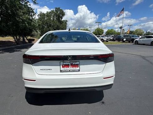 New 2026 Honda Accord SE image 5