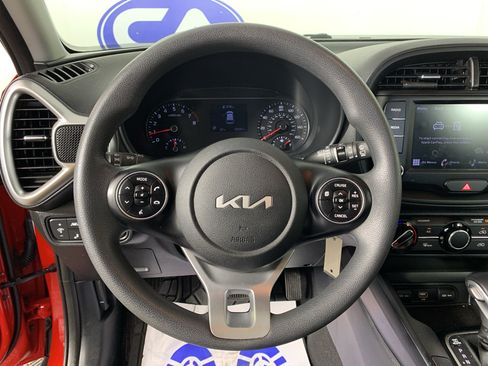 Used 2022 Kia Soul LX w/ Technology Package FWD image 21