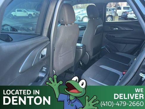 Used 2024 Chevrolet TrailBlazer LT w/ Driver Confidence Package image 11