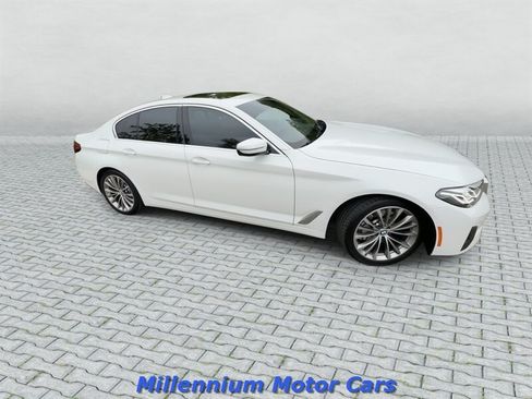Used 2023 BMW 530i w/ Luxury Seating Package RWD image 1