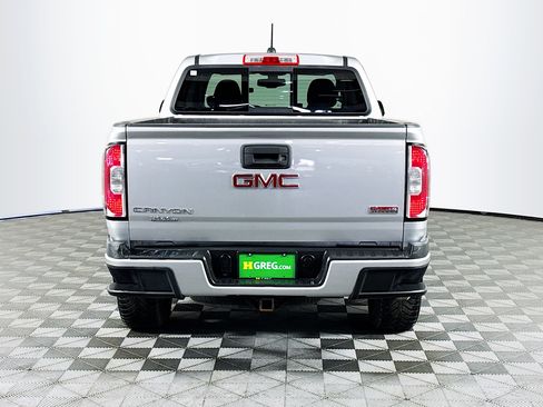 Used 2017 GMC Canyon SLE image 8