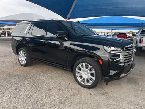 Used 2023 Chevrolet Tahoe High Country AWD/4WD image 3