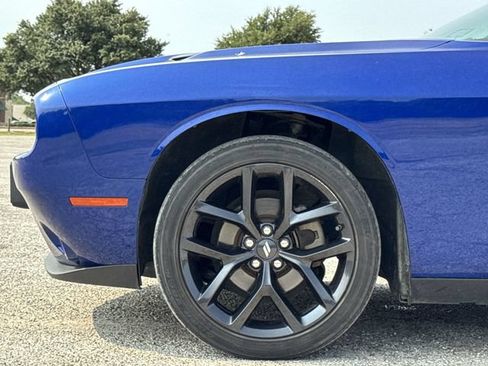 Used 2022 Dodge Challenger SXT w/ Blacktop Package RWD image 10