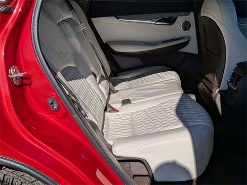 Certified 2022 INFINITI QX50 Autograph image 32