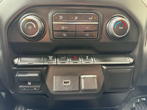 Used 2020 Chevrolet Silverado 2500 W/T w/ WT Fleet Convenience Package image 17