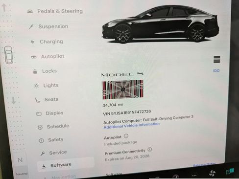 Used 2022 Tesla Model S Plaid image 41