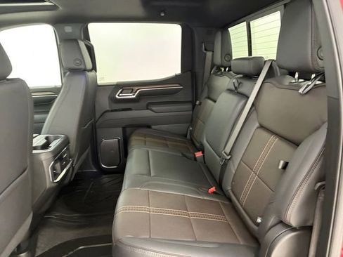 Certified 2025 Chevrolet Silverado 1500 High Country w/ High Country Premium Package image 18