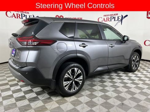 Used 2023 Nissan Rogue SV FWD image 8