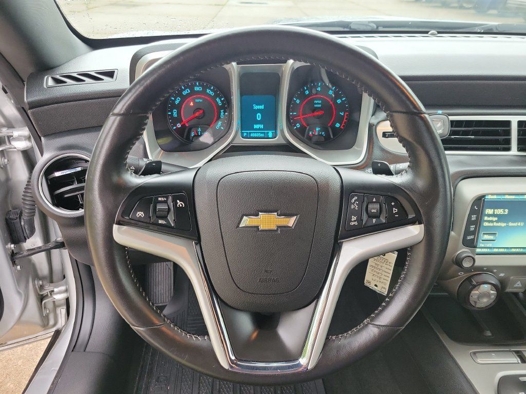 Used 2015 Chevrolet Camaro LT w/ 1LT Preferred Package RWD image 17