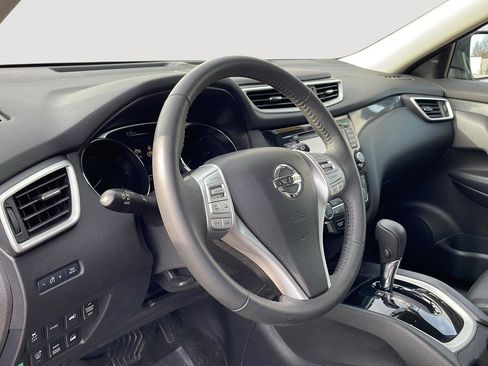 Used 2016 Nissan Rogue SL w/ SL Premium Package image 20