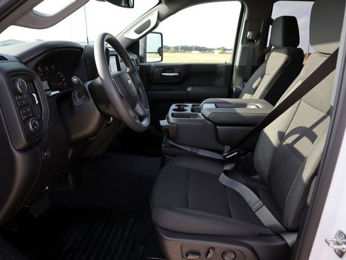 New 2026 Chevrolet Silverado 2500 Custom w/ Custom Value Package image 10