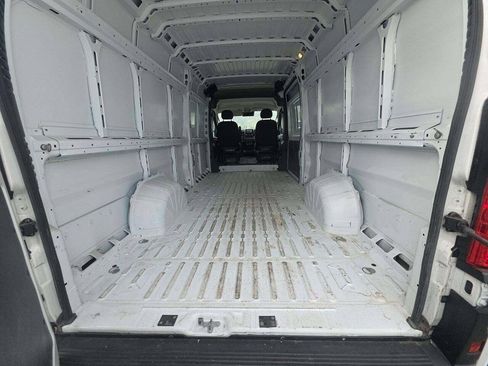 Used 2023 RAM ProMaster 3500 FWD image 3