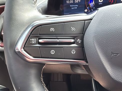 Used 2025 Chevrolet Traverse Z71 w/ Enhanced Driving Package AWD/4WD image 18