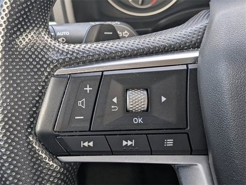 Used 2023 Mitsubishi Outlander ES image 23