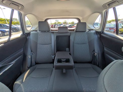 Used 2023 Toyota RAV4 XLE w/ Convenience Package AWD/4WD image 21
