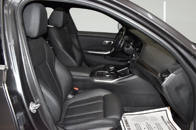 Used 2020 BMW 330i xDrive Sedan w/ Convenience Package AWD/4WD image 18