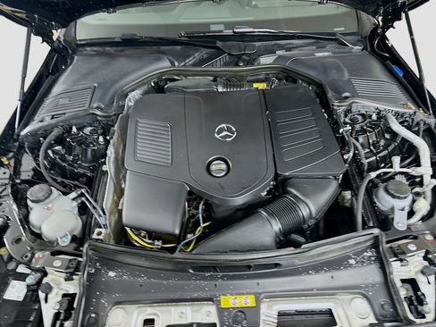Certified 2025 Mercedes-Benz C 300 4MATIC Sedan image 39