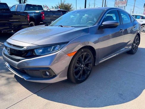Used 2019 Honda Civic Sport image 1