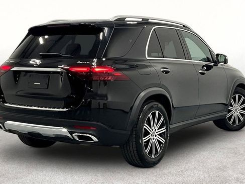 Used 2025 Mercedes-Benz GLE 350 4MATIC image 2