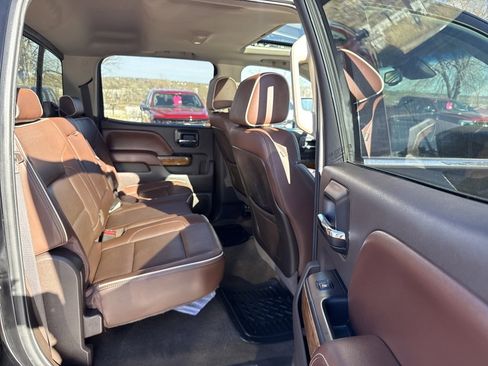 Used 2015 Chevrolet Silverado 3500 High Country image 23