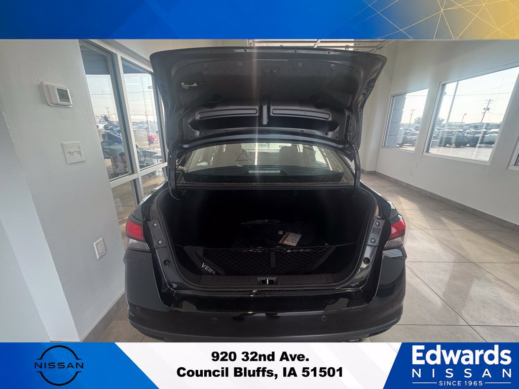 New 2025 Nissan Versa S w/ Trunk Package FWD image 10