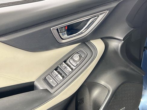 Used 2023 Subaru Forester Limited image 18