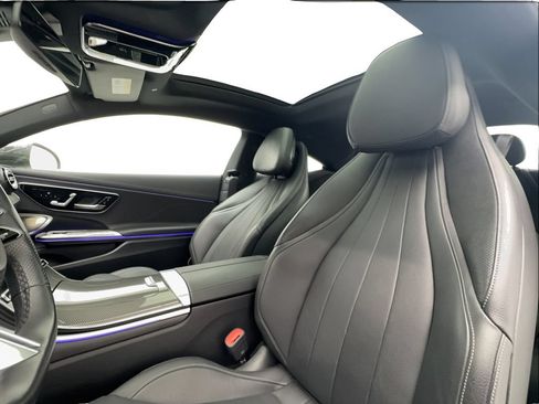 Used 2025 Mercedes-Benz CLE 300 4MATIC Coupe image 20