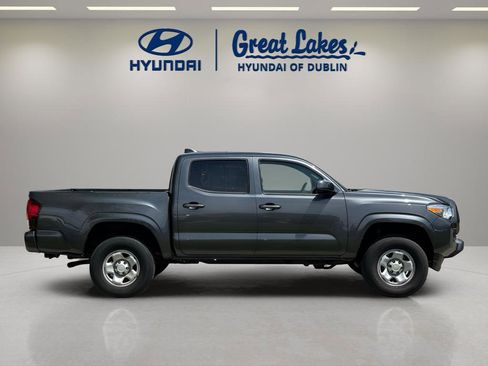 Used 2022 Toyota Tacoma SR AWD/4WD image 6